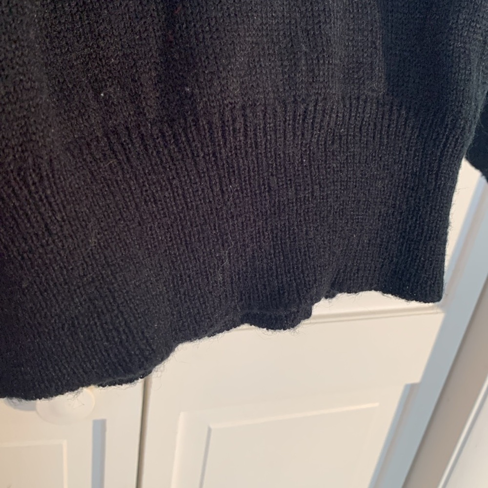 Beautifully Mine Medium Black Crew Neck Sweater Sequin Bows Vintage - Picture 8 of 8